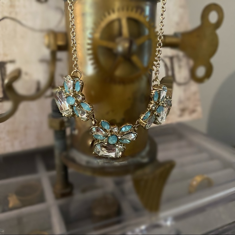 Banana Republic gold and aqua necklace. - Picture 8 of 11
